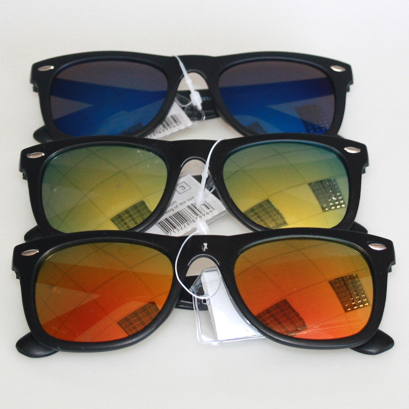 Sunglasses black frame color glass (A40214) Sunglasses