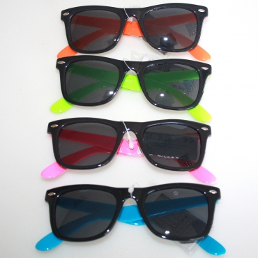 Sunglasses colored leg , Ray Ban style