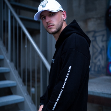 RTC HQ Hoodie with puff print