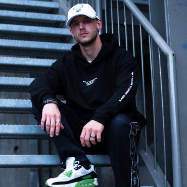 RTC HQ Hoodie with puff print