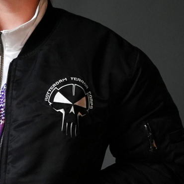 RTC REVERSIBLE BOMBER JACKET BLACK / PINK